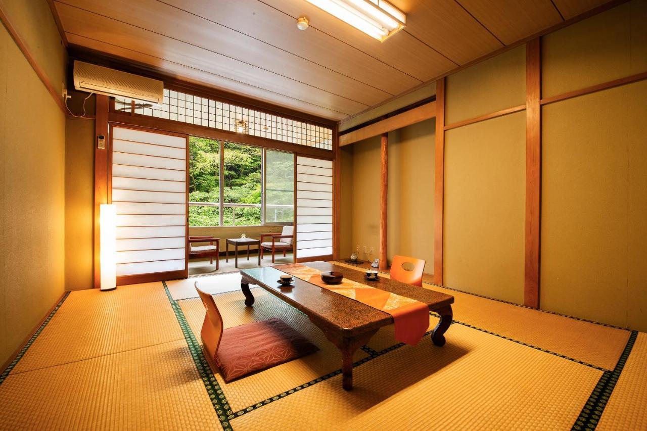 Ryokan Fukumotokan Atsugi Exterior photo